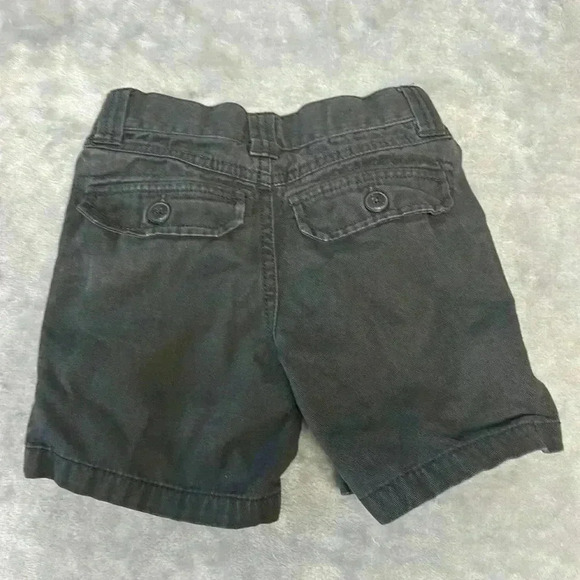 Silver - Long shorts. Size  3 - Picture 3 of 4